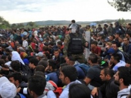 Поток мигрантов в Греции увеличился почти в четыре раза
