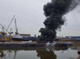 В Германии на верфи взорвался танкер, двое погибших