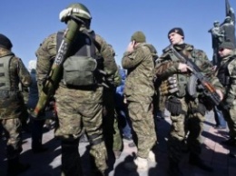 Алчевские боевики перекрыли мусором дорогу миссии ОБСЕ