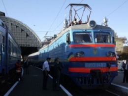 Во Львовской обл. поезд насмерть сбил мужчину