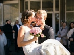 В Мариуполе Дворец бракосочетания зарегистрировал 170 тысяч влюбленных пар