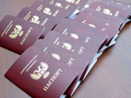 Эпатажный общественник разоблачил вранье Пушилина и доказал, что "ДНРовский" паспорт - ничего не стоящая в России бумажка