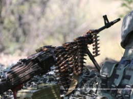 C начала суток боевики 6 раз обстреляли позиции украинских военных, - пресс-центр штаба АТО