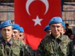 В Сирию вошли не менее ста турецких военных