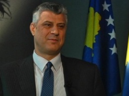 Инаугурацию нового президента Косово «отметили» слезоточивым газом (видео)