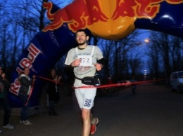 Бросил курить и выиграл "одесскую сотку": победитель марафона ежедневно пробегает до 20 км