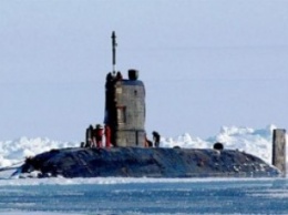 Британия решила возобновить патрулирование Арктики подлодками
