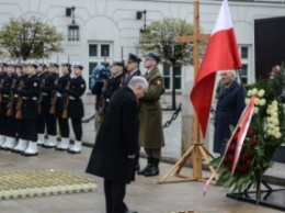 В Польше почтили память жертв авиакатастрофы под Смоленском
