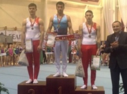 Енакиевский спортсмен успешно выступил на турнире по спортивной гимнастике
