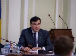 Саакашвили заявил о "неизбежности" досрочных выборов в Украине