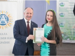 Юные ученые из Николаева стали призерами Всеукраинского конкурса Малой академии наук