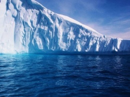 Огромный 30-километровый айсберг размером с небольшой город откололся от Антарктиды: официальный Сеул крайне обеспокоен инцидентом