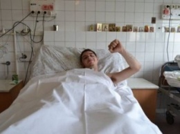 В больнице имени Мечникова спасли бойца с ранением в грудную клетку (ФОТО)