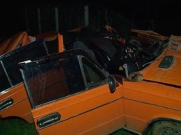 Автомобиль врезался в трактор в Винницкой области, погибли два человека