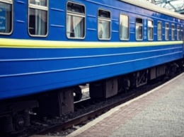 "Укрзализныця" назначила дополнительный поезд Киев - Ужгород