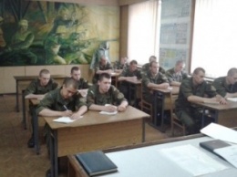 Нацгвардия и внештатные пожарные команды провели собрание в Славянске