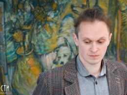 Молодой художник Савелюк «обогрел» николаевцев на открытии персональной выставки
