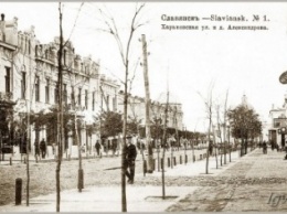 Историческая памятка в ценре Славянска - дом Александрова