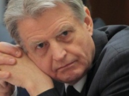 Финансовый омбудсмен заявил о справедливости "мусорного" рейтинга России от Moodys