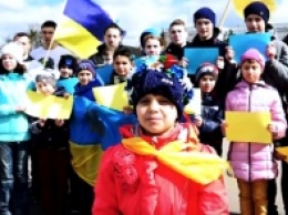 "Донбас - Украина": рэпер из Краматорска записал вместе с детьми душераздирающий клип о единстве Украины