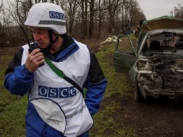 ОБСЕ: четверо мирных жителей погибли в Еленовке из- за подрыва автомобилей