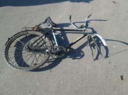 Микроавтобус сбил велосипедиста в Житомирский области