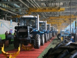 Суд оставил в силе арест имущества Харьковского тракторного завода без права обжалования