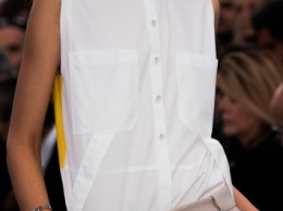 Модная белая блузка 2016