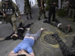 Пытки, убийства, террор: Режим Порошенко отказывается менять пленных