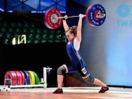 Тяжелоатлетка Деха признана лучшей спортсменкой Украины в апреле
