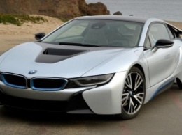 BMW реализовал в России 32 гибридных спорткара BMW i8