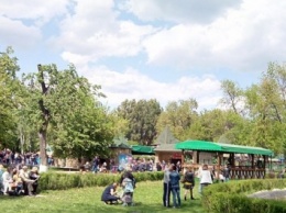 Луганск: Парк 1 мая сегодня (ФОТО, ВИДЕО)