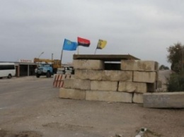 На въезде в Крым убрали бетонные блоки, мешающие движениею авто (ВИДЕО)