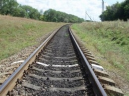 Поезд "Днепродзержинск-Днепропетровск" насмерть сбил двух женщин