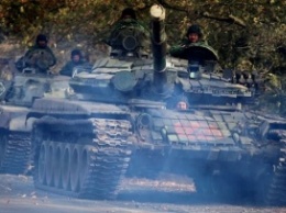 Боевики в пожарной части Докучаевска спрятали целую танковую роту