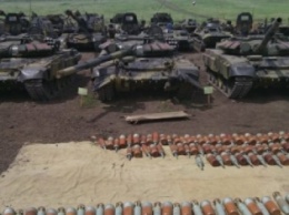 Найдены запрятанные на Донбассе танки Путина и генерал части террористов (ФОТО)