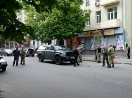 В сети появилось видео инцидента с нападением на полицейского в Харькове