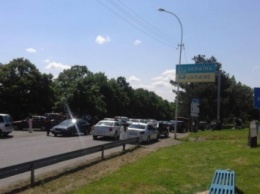 Владельцы авто с иностранной регистрацией анонсировали перекрытие украинско-словацкой границы