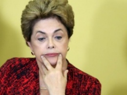Президент Бразилии отстранена от власти