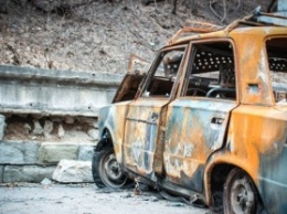В Подмосковье найден сгоревший автомобиль с обгоревшим телом внутри