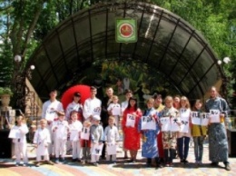 Страна восходящего солнца - рядом: в Николаевском зоопарке прошел Японский праздник мальчиков