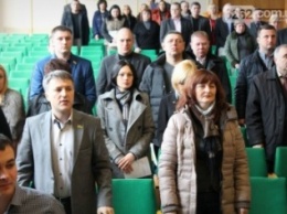 Сессия превратилась просто в голосование, - депутат Славянского горсовета