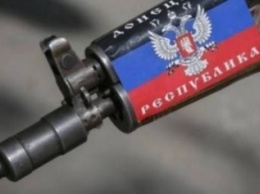 В «ДНР» вооруженные боевики устроили шмон в крупнейших торговых центрах и рынках «республики»