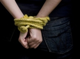 Четверо мужчин похитили женщину в Славянске
