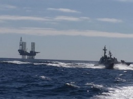 Россия с помощью Китая обходит санкции и качает газ с вышек в Черном море