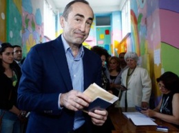 Экс-президента Армении хотят снова арестовать