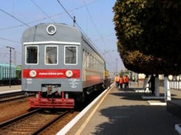 На участке Керчь-Армянск курсируют поезда с модернизированными вагонами