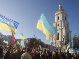 На Софийской площади началась совместная молитва за автокефалию