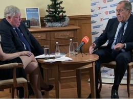 Угроза войной, ''ихтамнет'' и ''нацисты'': что наговорил Лавров об Украине в интервью