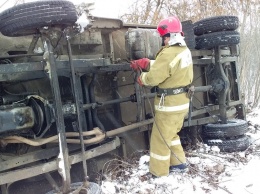 Гололедица: на севере Одесской области перевернулся автомобиль ГАЗ